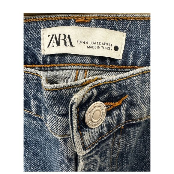 ZARA MOM FIT RIPPED JEANS - Picture 4 of 4